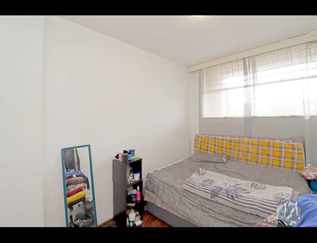2 BEDROOM APARTMENT FOR SALE IN KEW